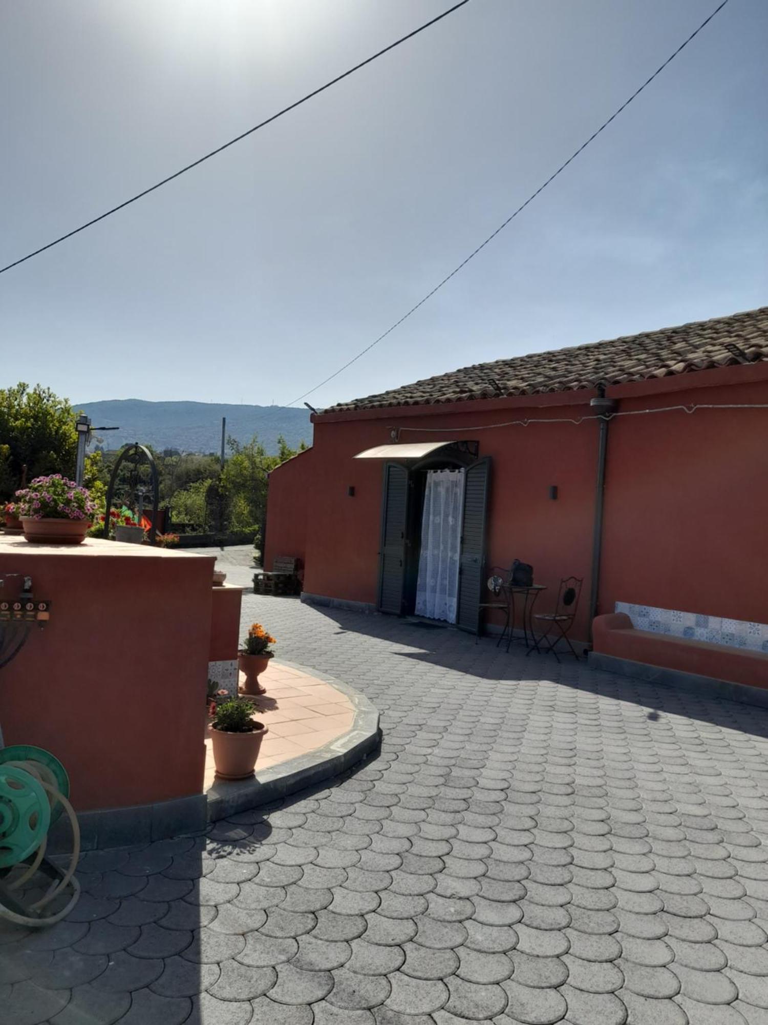Vila Sikelia Etna House Zafferana Etnea Exteriér fotografie